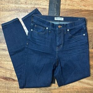 Madewell High Riser Skinny Jeans in dark wash with whiskering